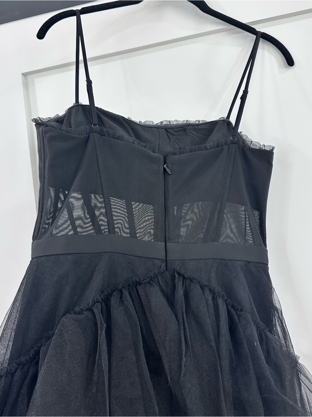 BCBGMAXAZRIA Oly Tiered Ruffle Tulle Evening Gown Black Size 6 - Picture 11 of 14